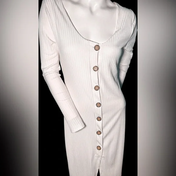Charlotte Russe | Dresses | Charlotte Russe White Buttoned Bodycon Dress |  Poshmark